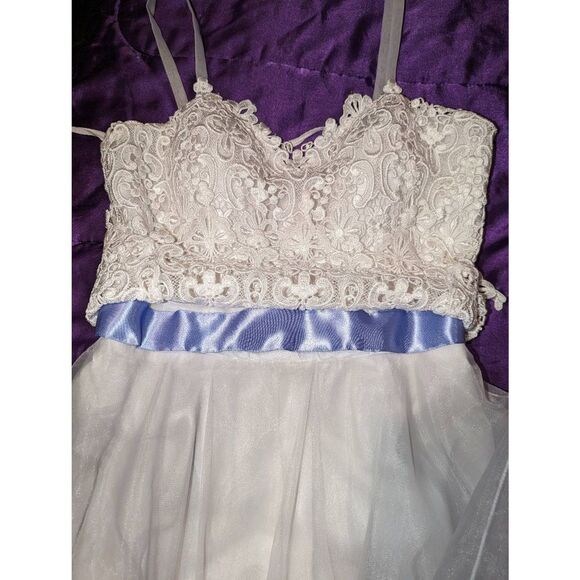 Vintage 90s Alyce Designs White Lace Coquette Dress - Picture 5 of 13